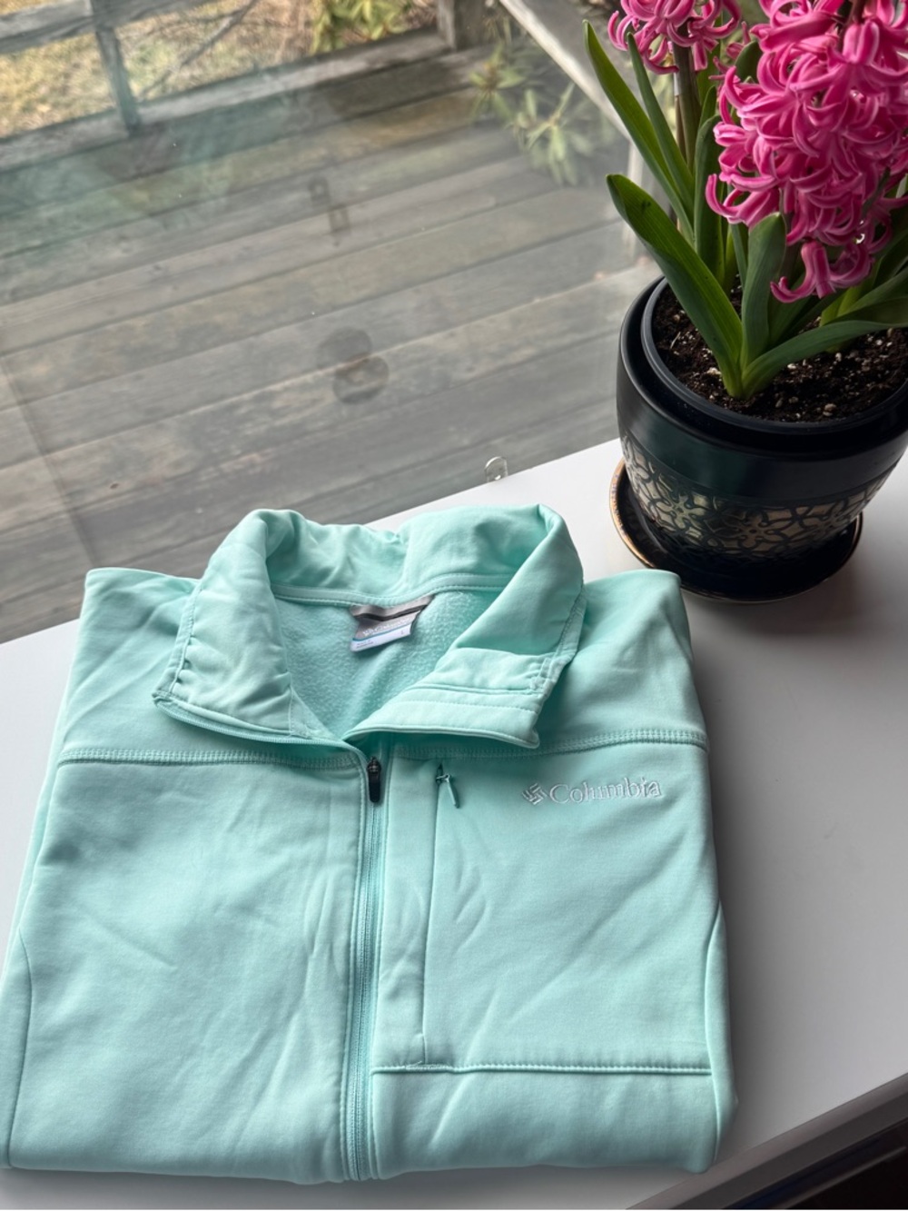 Columbia Mint Green Fleece Jacket with Logo Tag